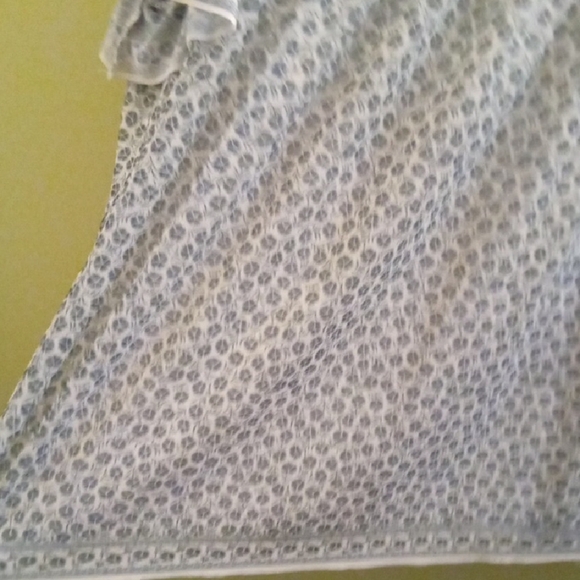 Womans M Max Studio Boxy Purple and White Blouse Flowy Lightweight Sheer Summery - Picture 3 of 6